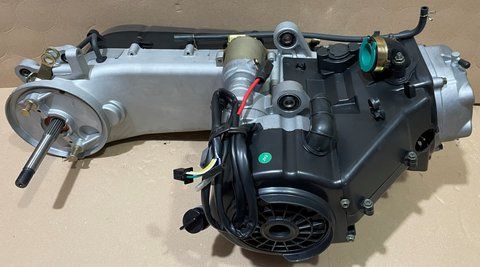 Двигатель GY6-150 на 13 колесо под два амортизатора bdm1252 фото